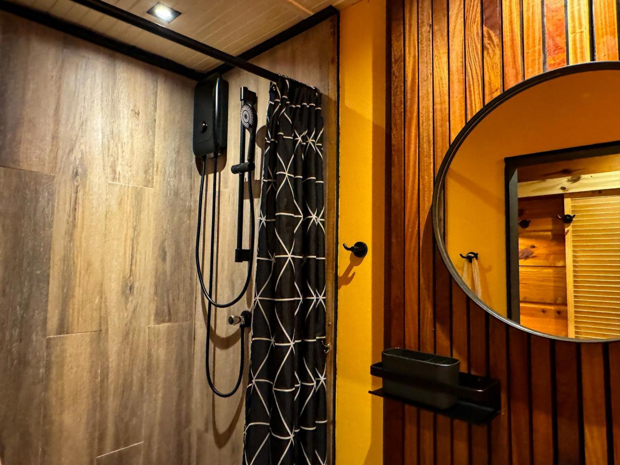 Jan Kok Lodges Willibrordus Exterior foto